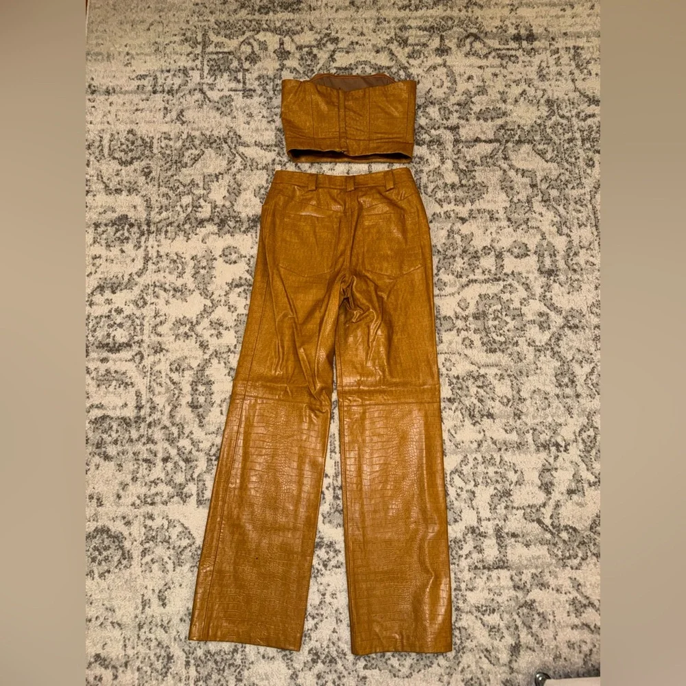 Song of Style Leather Corset & Pant Set - Picture 9 of 10